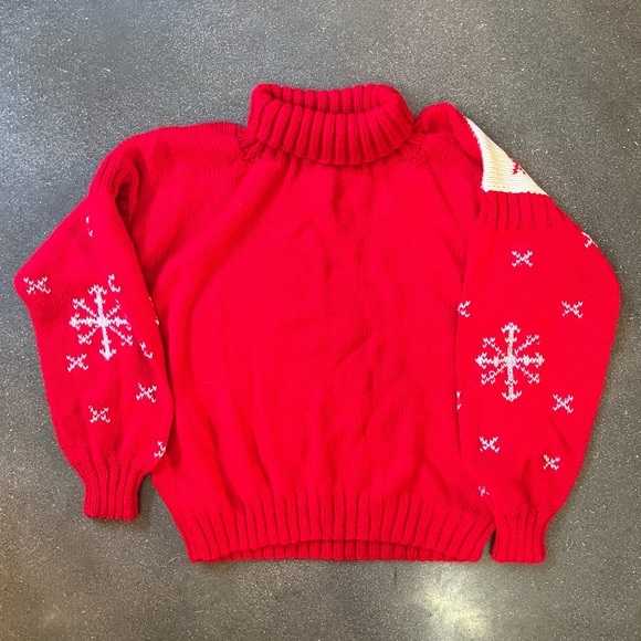 Red and white snowflake Christmas sweater - very soft - Picture 3 of 3